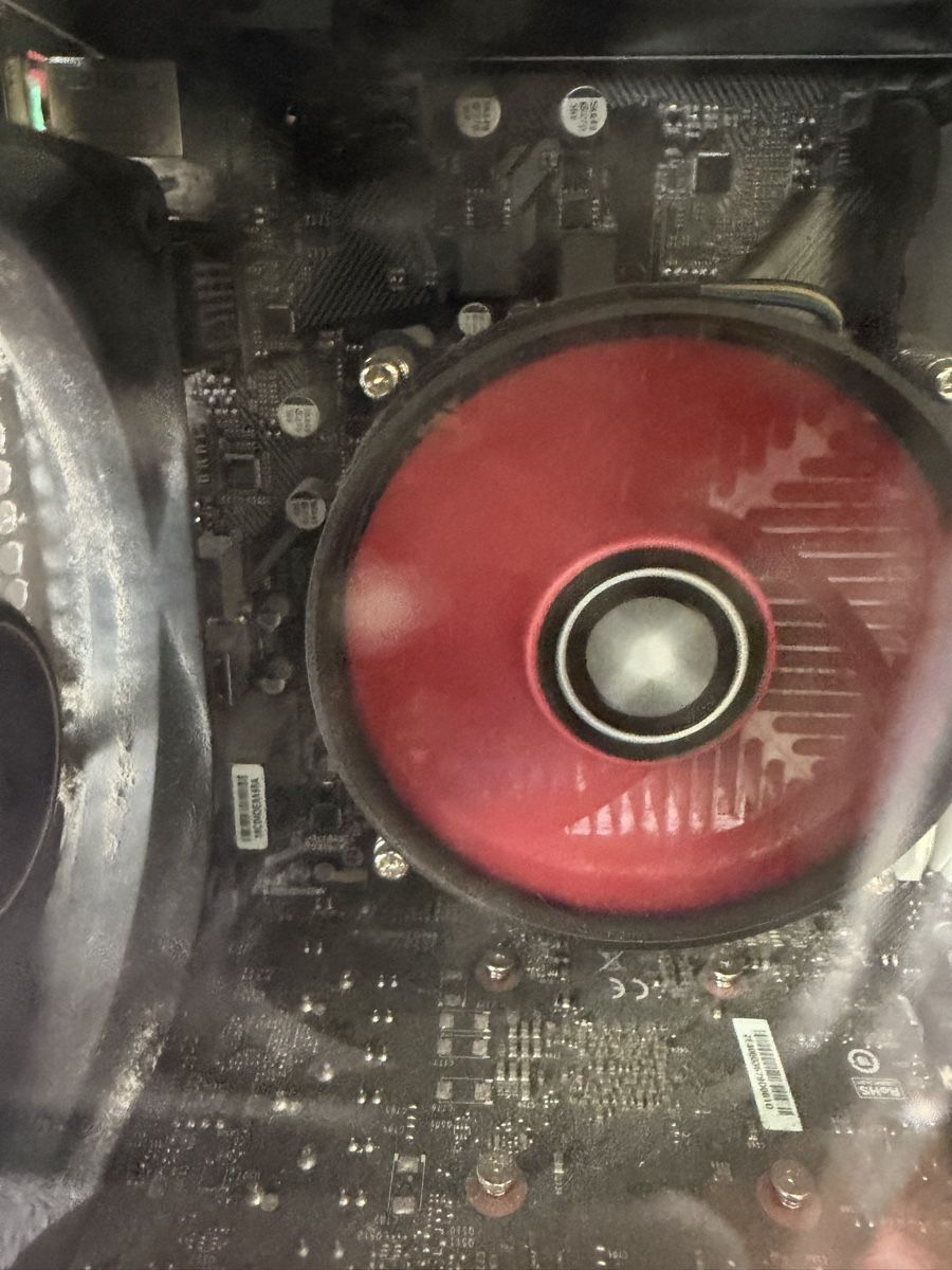 PC: NZXT gebrauchter Pc  – Usato da Zürich venduto da papaplatte 7