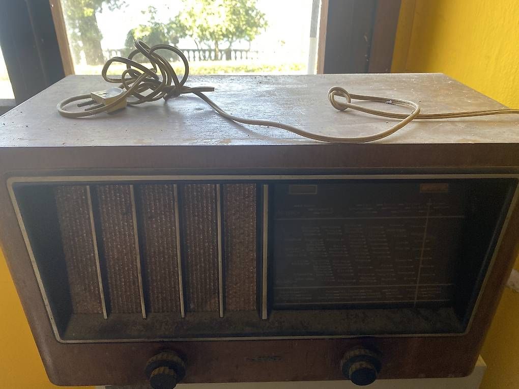 Radios: Radio – Gebraucht aus Agarone von creativa1963 2