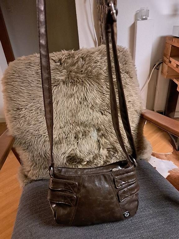 Dakine Borse da donna: Dakine kleine Tasche – Usato da Romanshorn venduto da Harpo9 2
