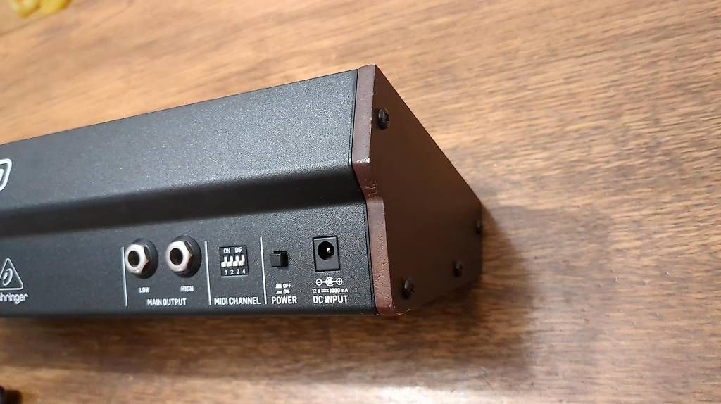 Behringer Musikinstrumente: Behringer Model D – Gebraucht aus Vevey von OddEcho 2