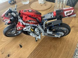 Lego-Technic Motorrad 8051