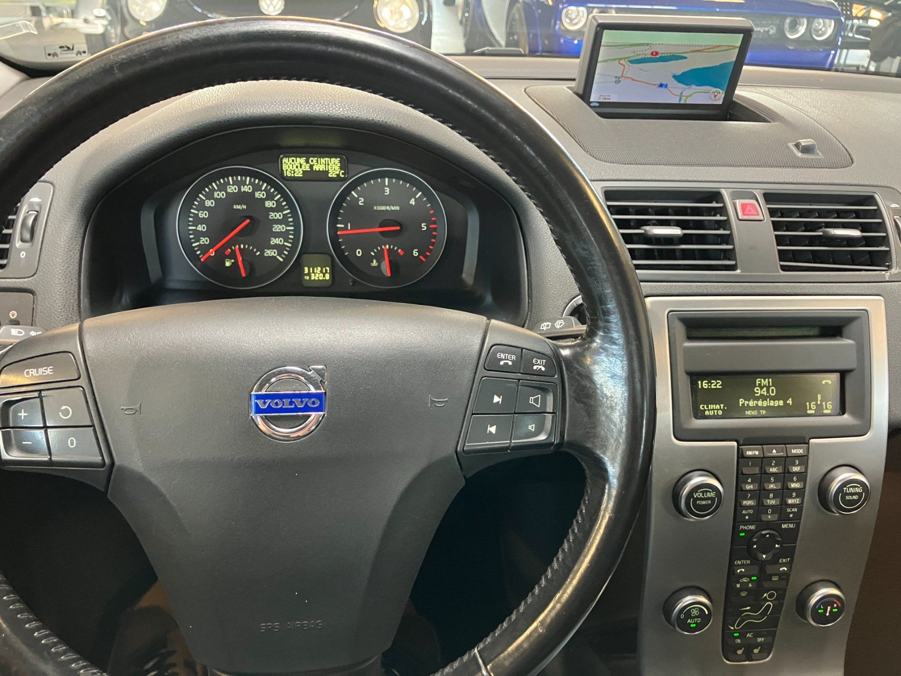 Volvo Automobili: VOLVO V50 1.6D DRIVe Start/Stop – Usato da Gampelen venduto da Steuer0 5