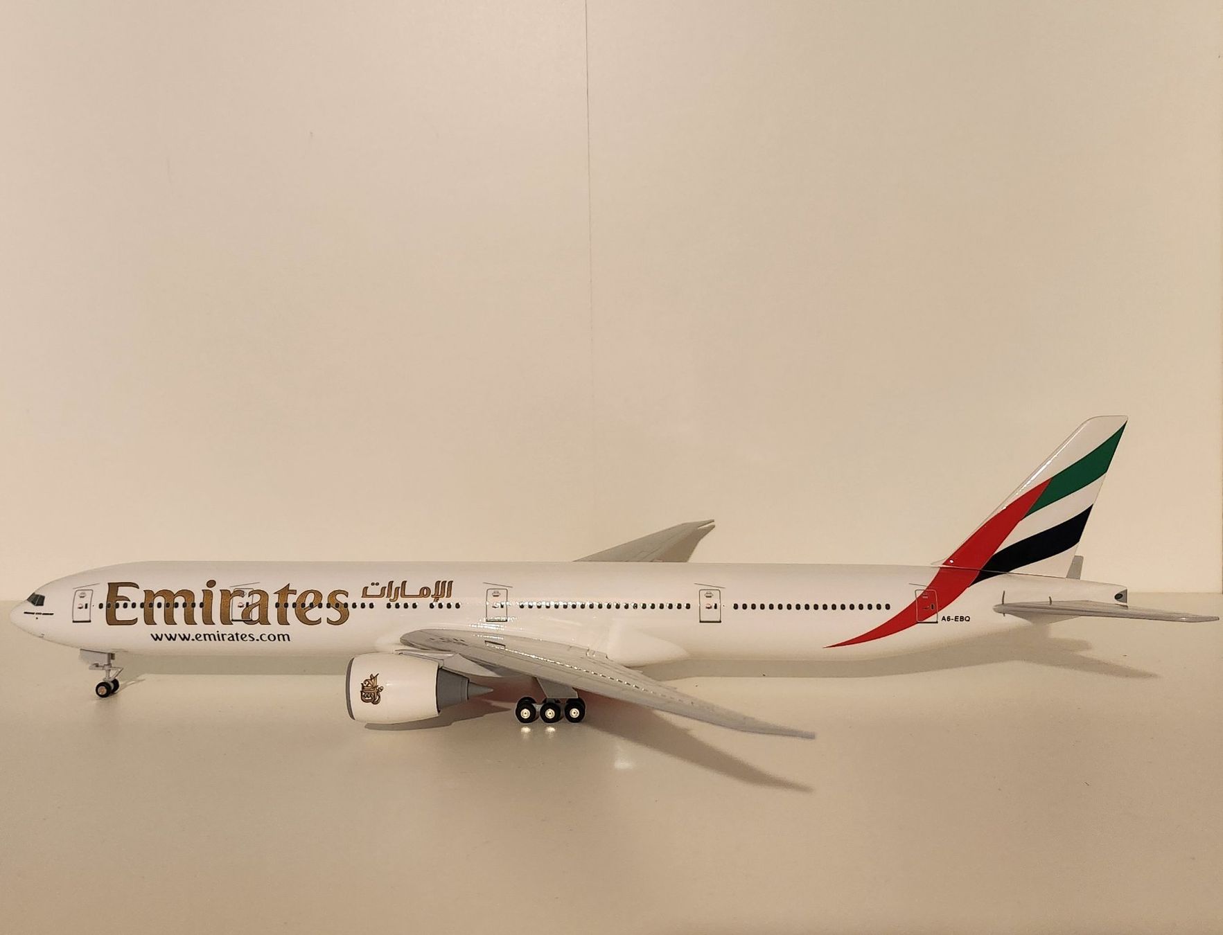 Modellbausätze & Standmodelle: Skymarks 1/200 Emirates 777 & A380 – Neu (gemäss Beschreibung) aus Wittenwil von ced_q8j7 3