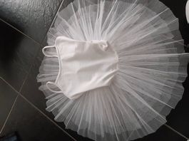 Vendita tutu bianco nuovo, taglia 8 anni
