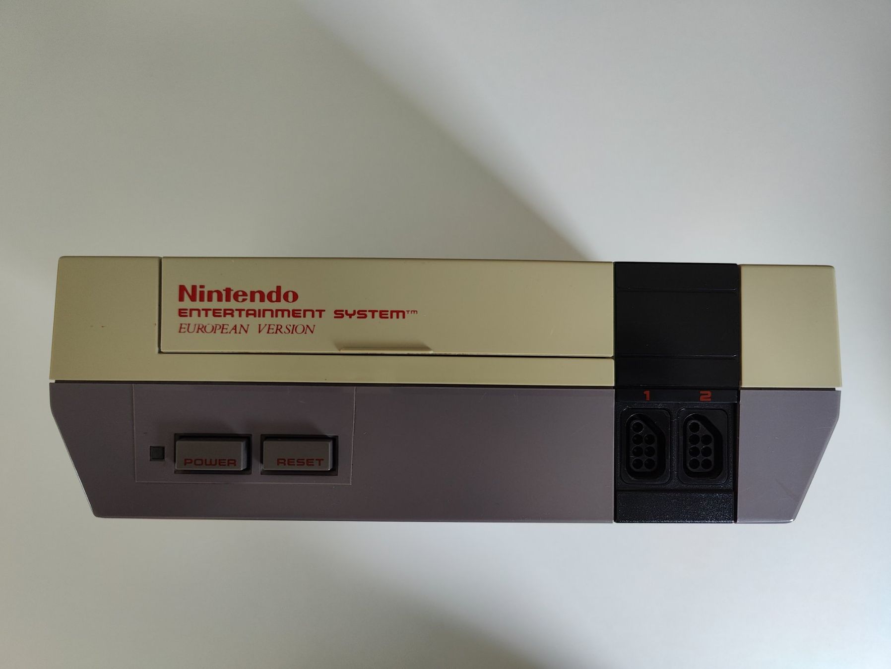 Nintendo Konsolen: Nintendo Entertainment System (NES) Konsole + Controller – Gebraucht aus Dintikon von Nightcom 1