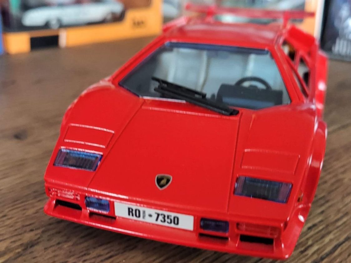 Modellautos: Lamborghini Countach 1:24 Tchibo – Gebraucht aus Rothrist von Juana5 1