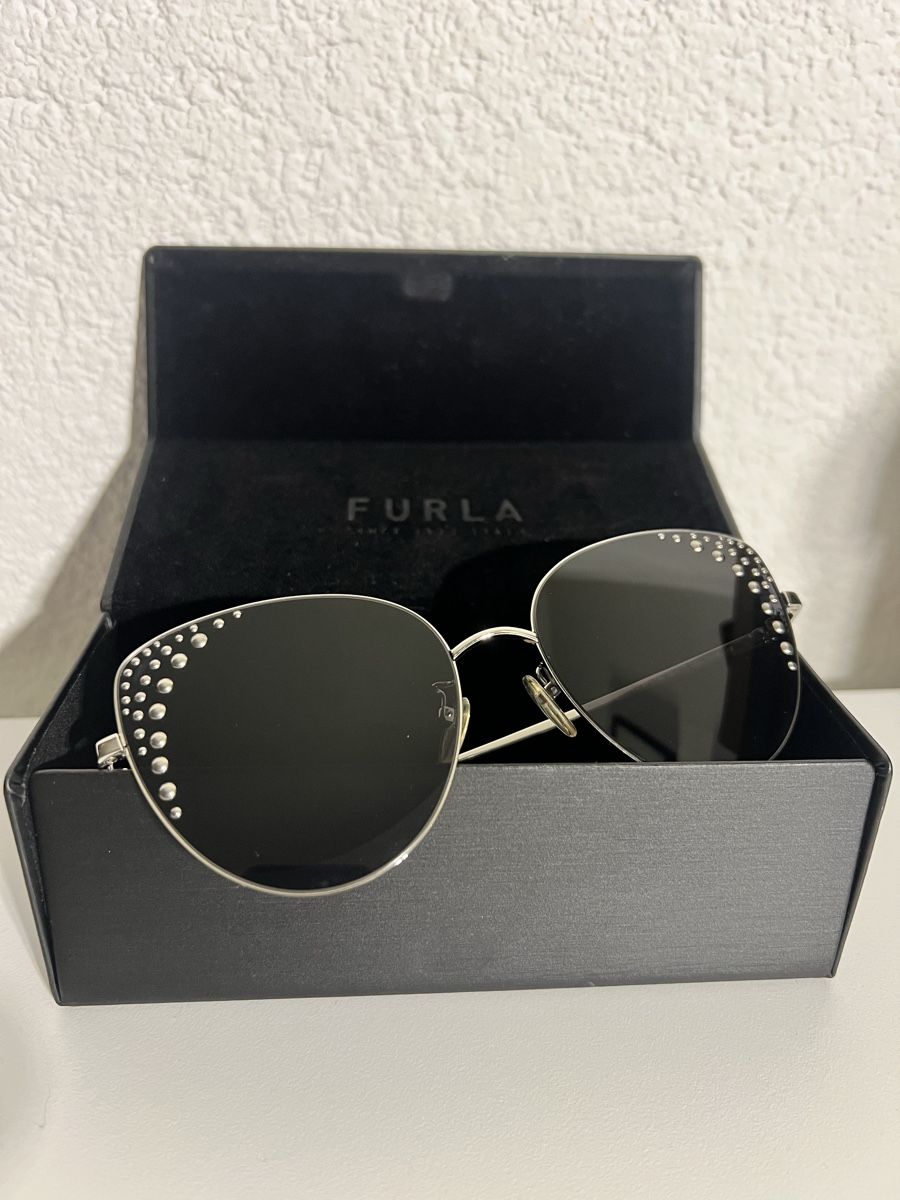 Furla Occhiali & Lenti: Lunettes de soleil Furla – Usato da St-Pierre-Clages venduto da ste_xk6p 1