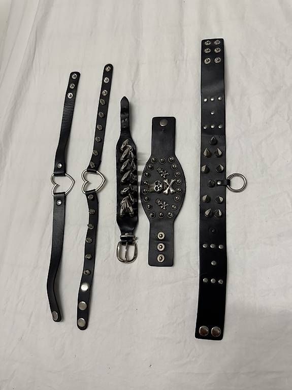 Altri gioielli: stylische goth choker und armbänder – Usato da Zürich venduto da reg91