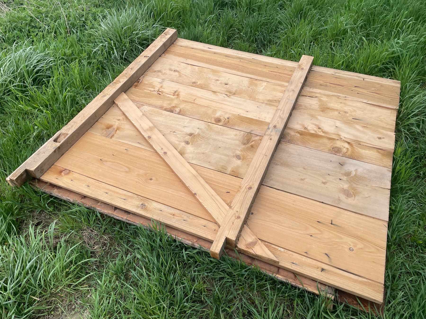 Porte: Scheunentor aus Holz – Usato da Gletterens venduto da XBHS7412 3