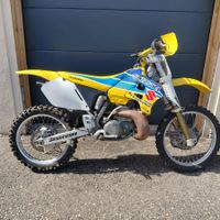 Zwei Suzuki Rm 250 2 Takt