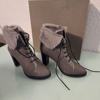 Bottines élégantes en cuir gris avec fourrure chaude t.37