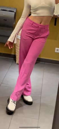 Pantalon H&M rose tendance printemps, taille 38, neuf!