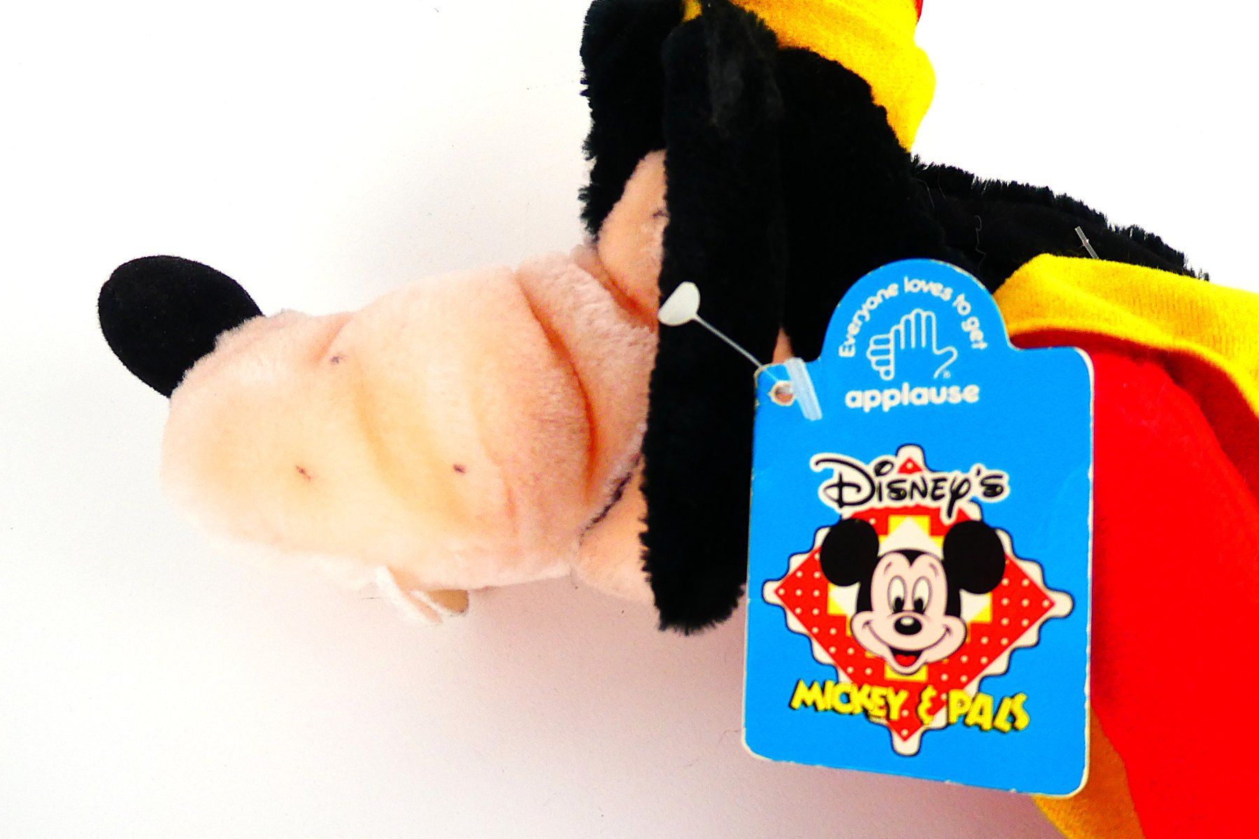 Disney Giocattoli: Goofy Plüschtier – Usato da Urtenen-Schönbühl venduto da Restwert_Schoenbuehl 3