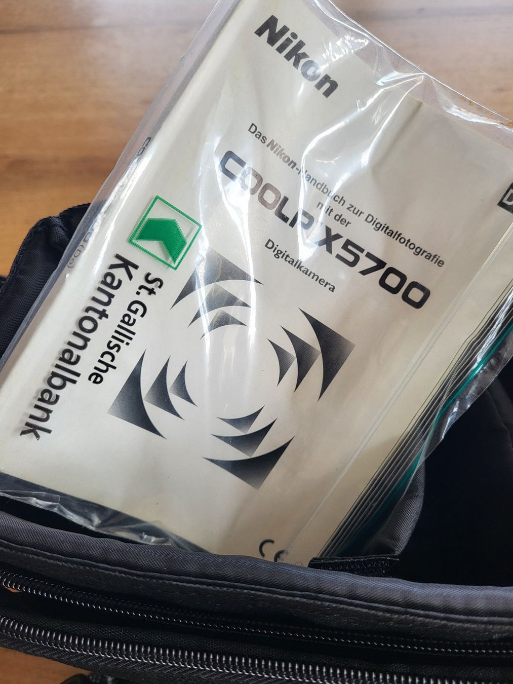 Nikon Kamera: Nikon Coolpix 5700 – Gebraucht aus St.Gallen von Fulvia0 3