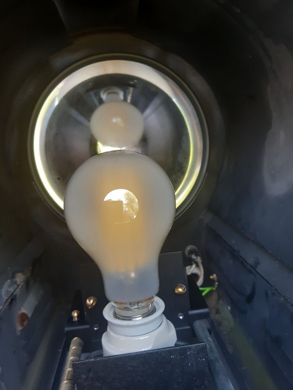 Lampade: Restaurierter Theater Scheinwerfer inkl. Stativ – Usato da Winterthur venduto da lampenretter 6