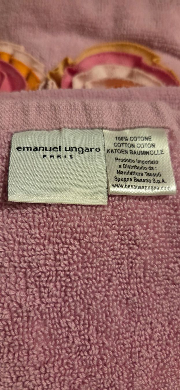 Teli da bagno: 2 Badetücher Emanuel Ungaro Blumen 60x100 – Nuovo e nell'imballaggio originale da Wettswil venduto da doe_x6nz 2