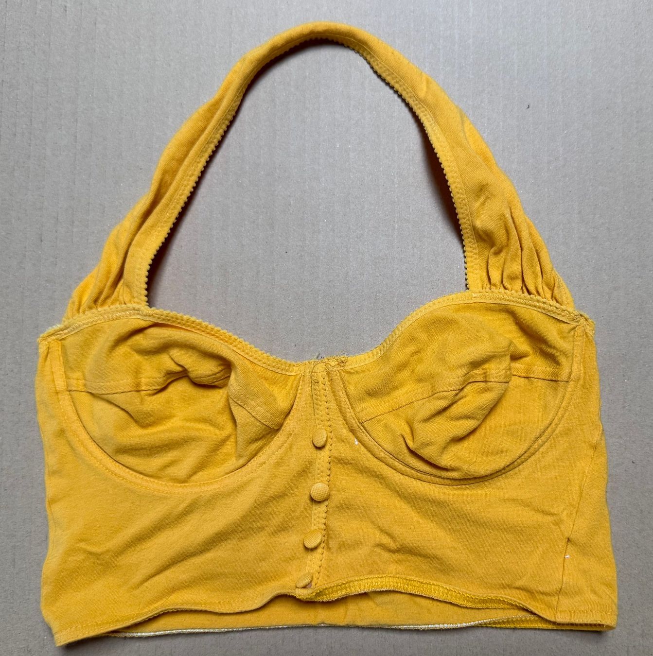 Top: Neckholder-Bustier gelb – Usato da Zäziwil venduto da kreative-ideen