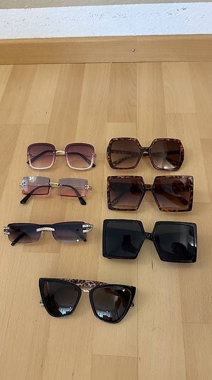 Occhiali & Lenti: Sonnenbrille, Handtasche, Gürtel – Usato da Thun venduto da tat_wg9t
