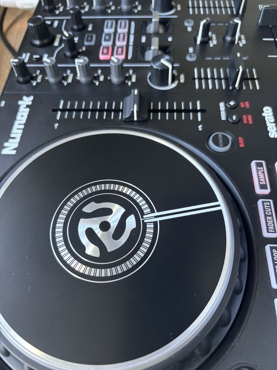 Numark Console di mixaggio: Numark Mixtrack Pro FX DJ Controller ab 99 CHF TOP-Zustand! – Usato da St. Gallen venduto da chris_52 2