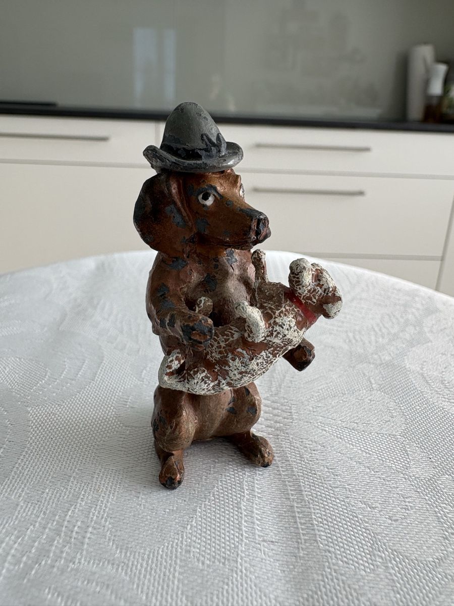 Statuette: Hundefigur – Usato da Schönenberg ZH venduto da Roxana8820
