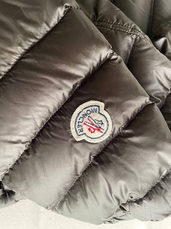 Giacche: Moncler Daunenjacke – Usato da Oberrohrdorf venduto da nuba78 2