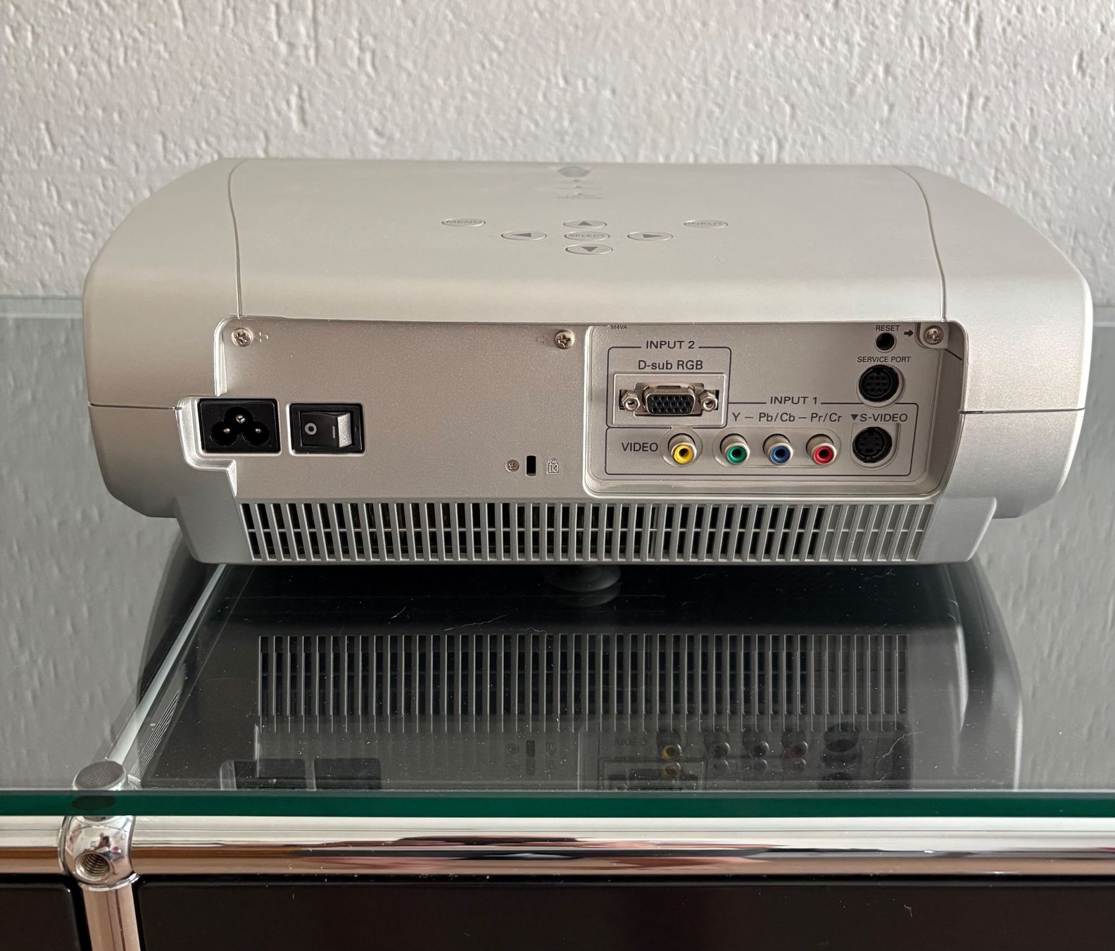 Sanyo Vidéoprojecteurs: Beamer SANYO Model: PLV - Z1X – D'occasion à Ipsach par schoenias 2