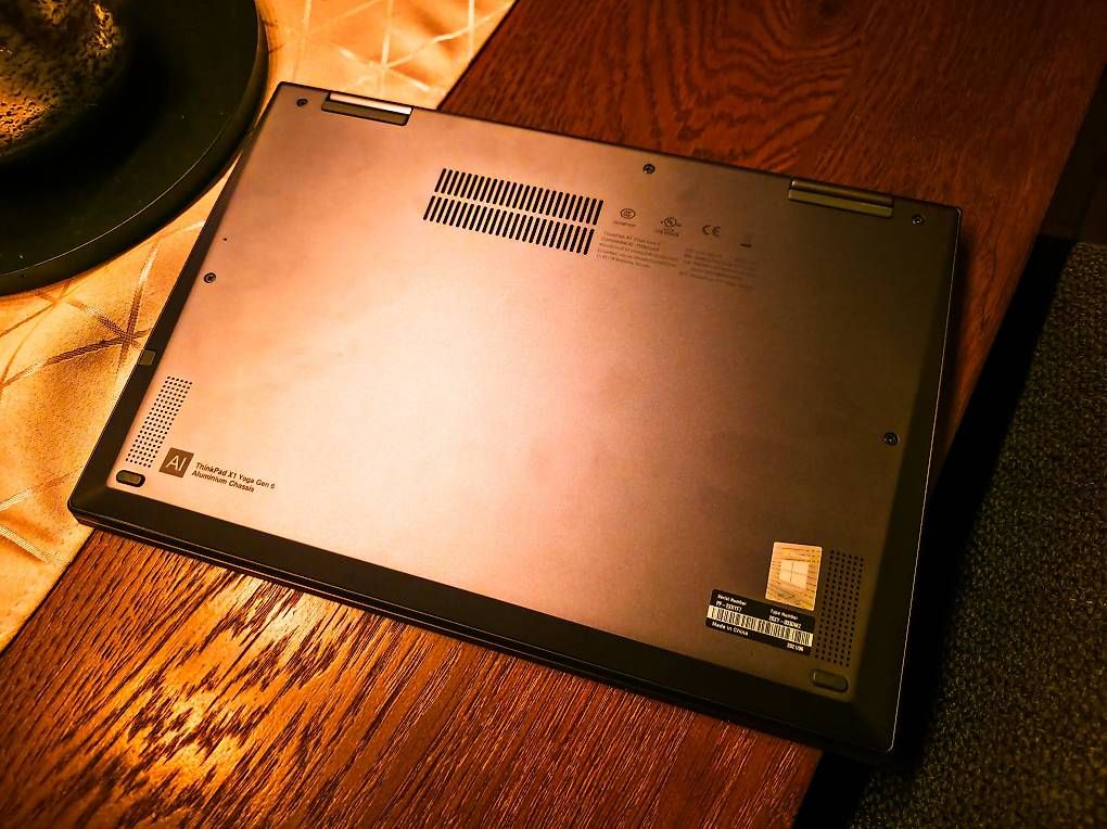 Notebook: Lenovo ThinkPad X1 Yoga Gen 6 – Usato da Küssnacht am Rigi venduto da ro2_ppz6 2