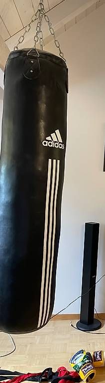 Sacchi da boxe: Adidas Boxsack – Usato da Romanshorn venduto da san_p66j