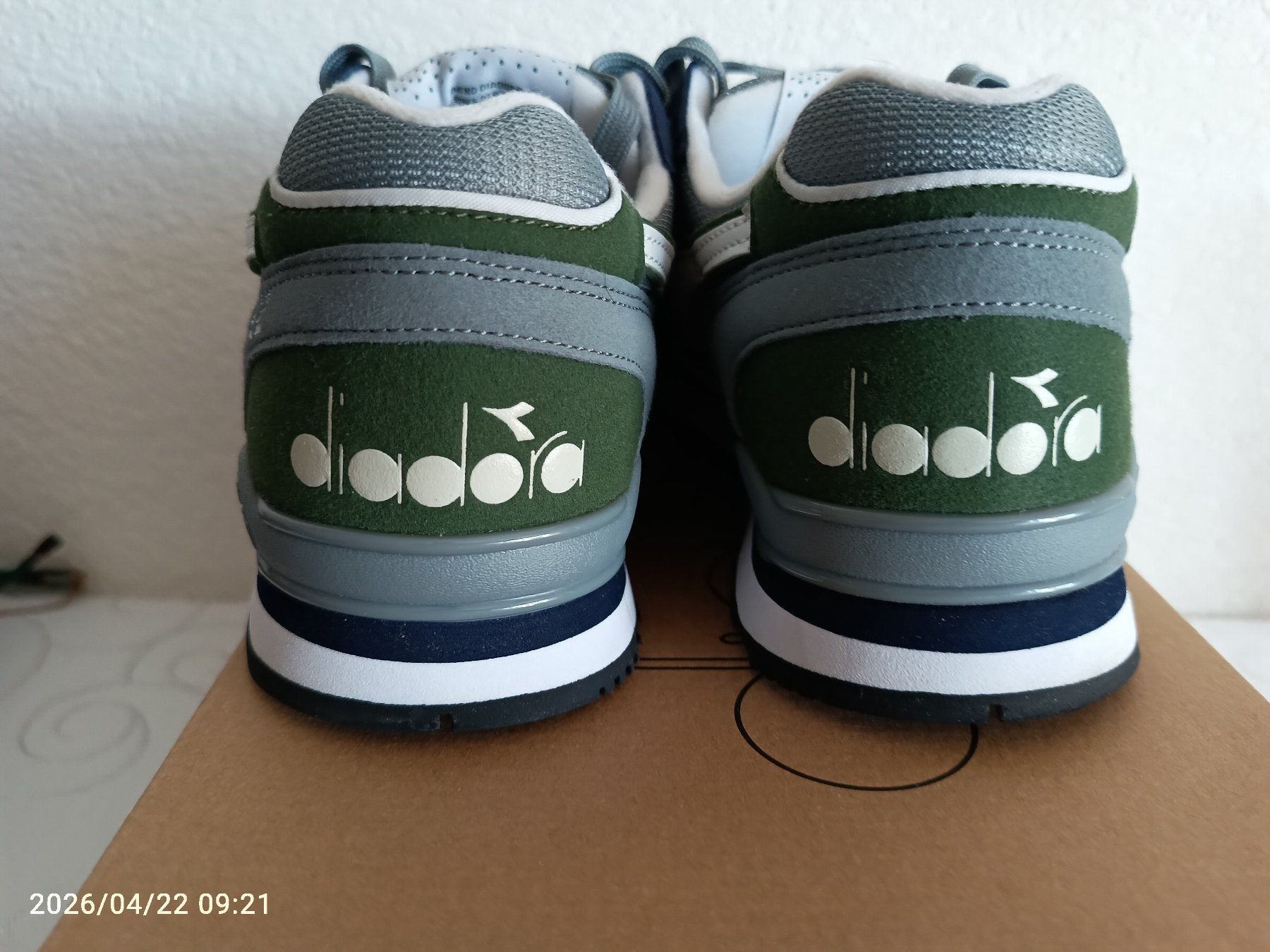Diadora Scarpe da uomo: Diadora Sneaker Gr. 40 - NEU – Nuovo e nell'imballaggio originale da Zürich venduto da tac_58l2 3