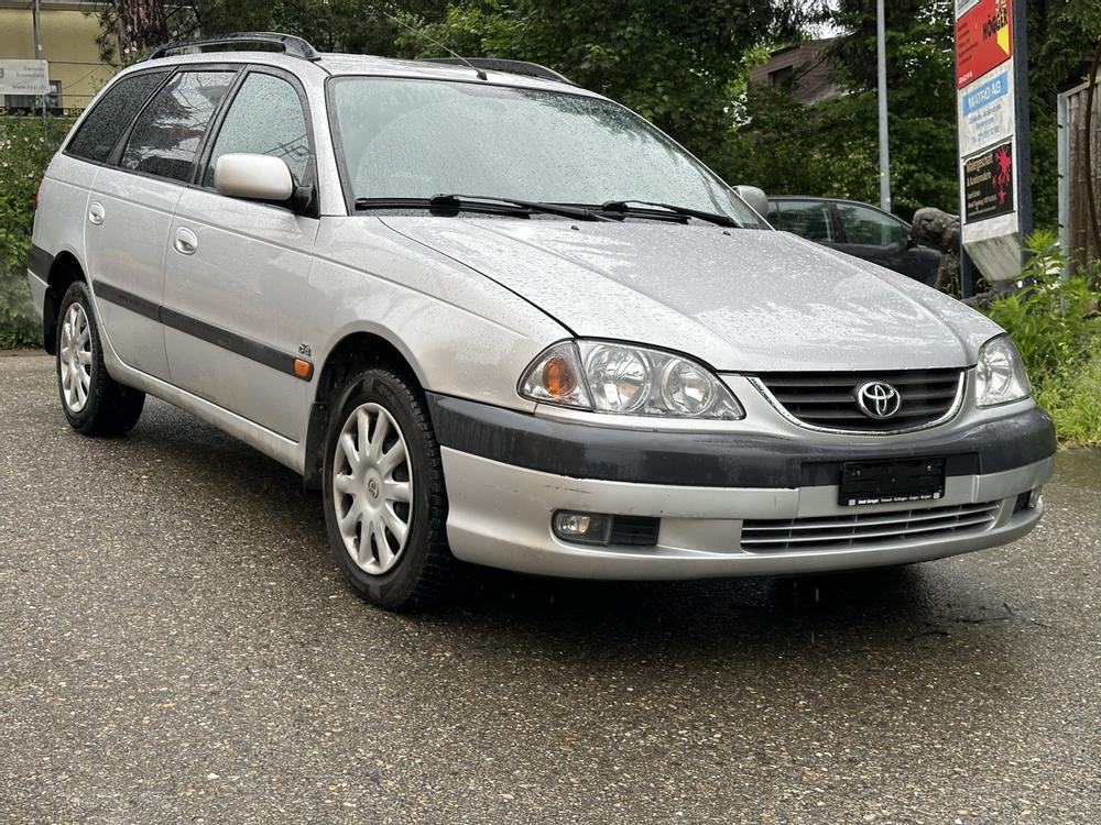 Toyota Avensis 2.0 Automat mit MFK