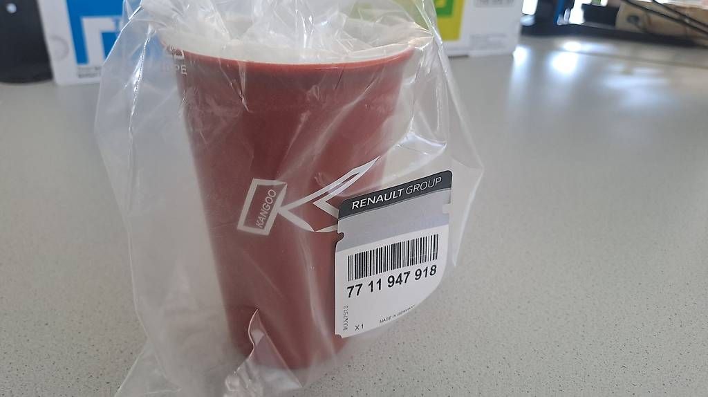 Behälter & Ähnliches: Americano Keramik-Reisebecher - RENAULT – Gebraucht aus Selzach von Timotheus_vd 2