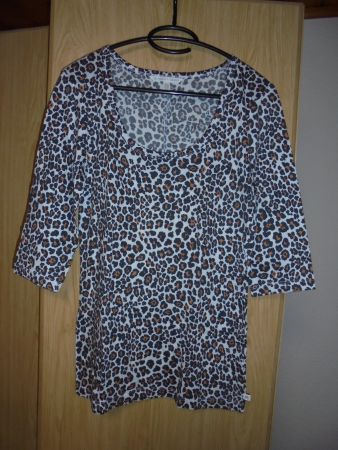 VICTORIA'S SECRET T-SHIRT IM LEO-PRINT, GRÖSSE M