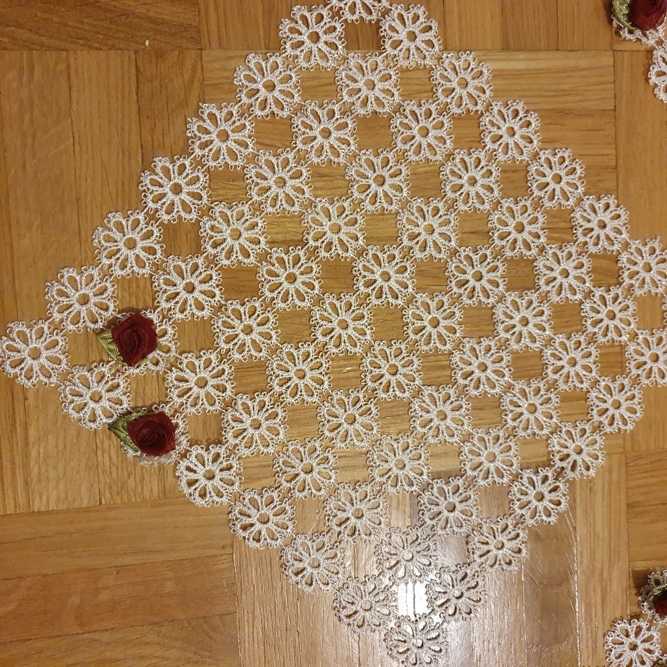 Stoffe: Nappe de décoration dentelles – Gebraucht aus Prilly von RoDyRe 4