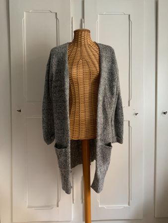 Strickjacke hellgrau - S