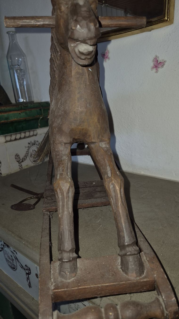 Altre altalene da giardino: antikes Schaukelpferd 63 x 40  – Usato da Kölliken venduto da MissesBossTop1 3