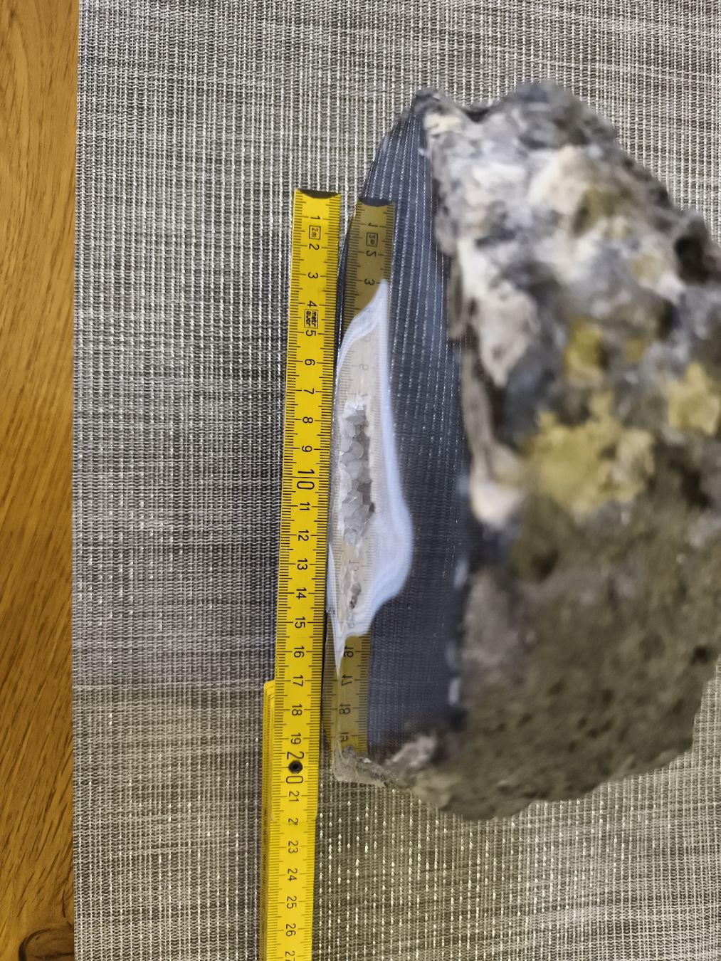Mineralien & Heilsteine: Achat-Geode mit Kristallhöhle (A7) – Gebraucht aus Künten von Schnaepplihuus 1