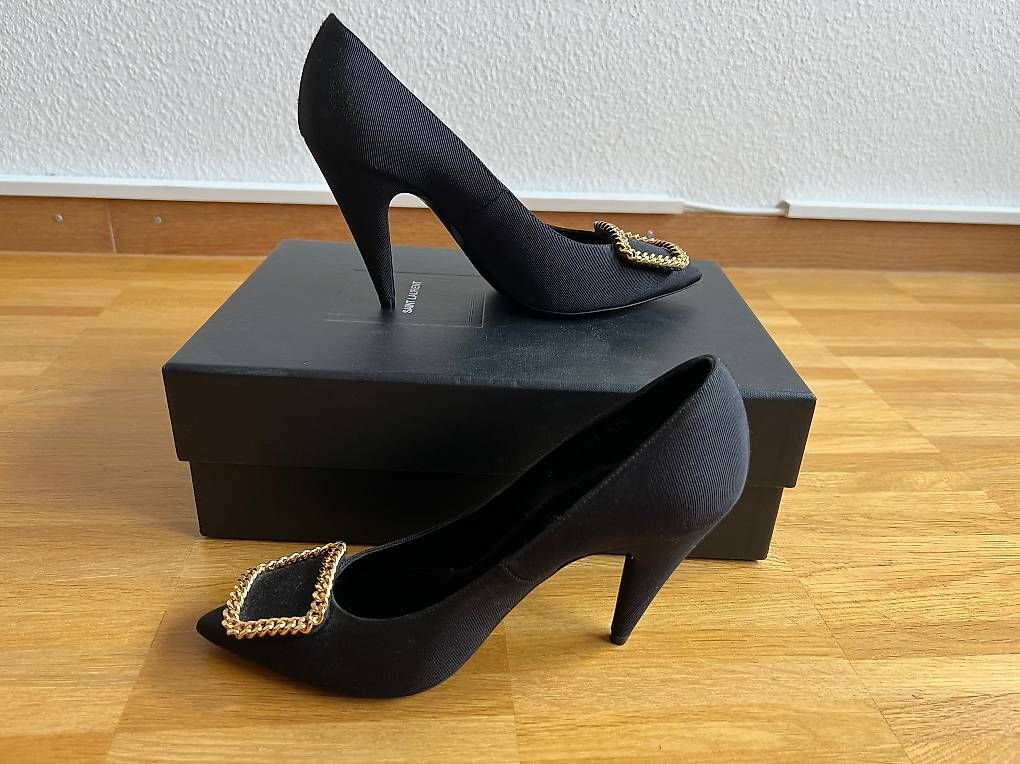 Damenschuhe: Saint Laurent Schuhe Schwarz Pumps – Gebraucht aus Basel von Spielzeugverkauf