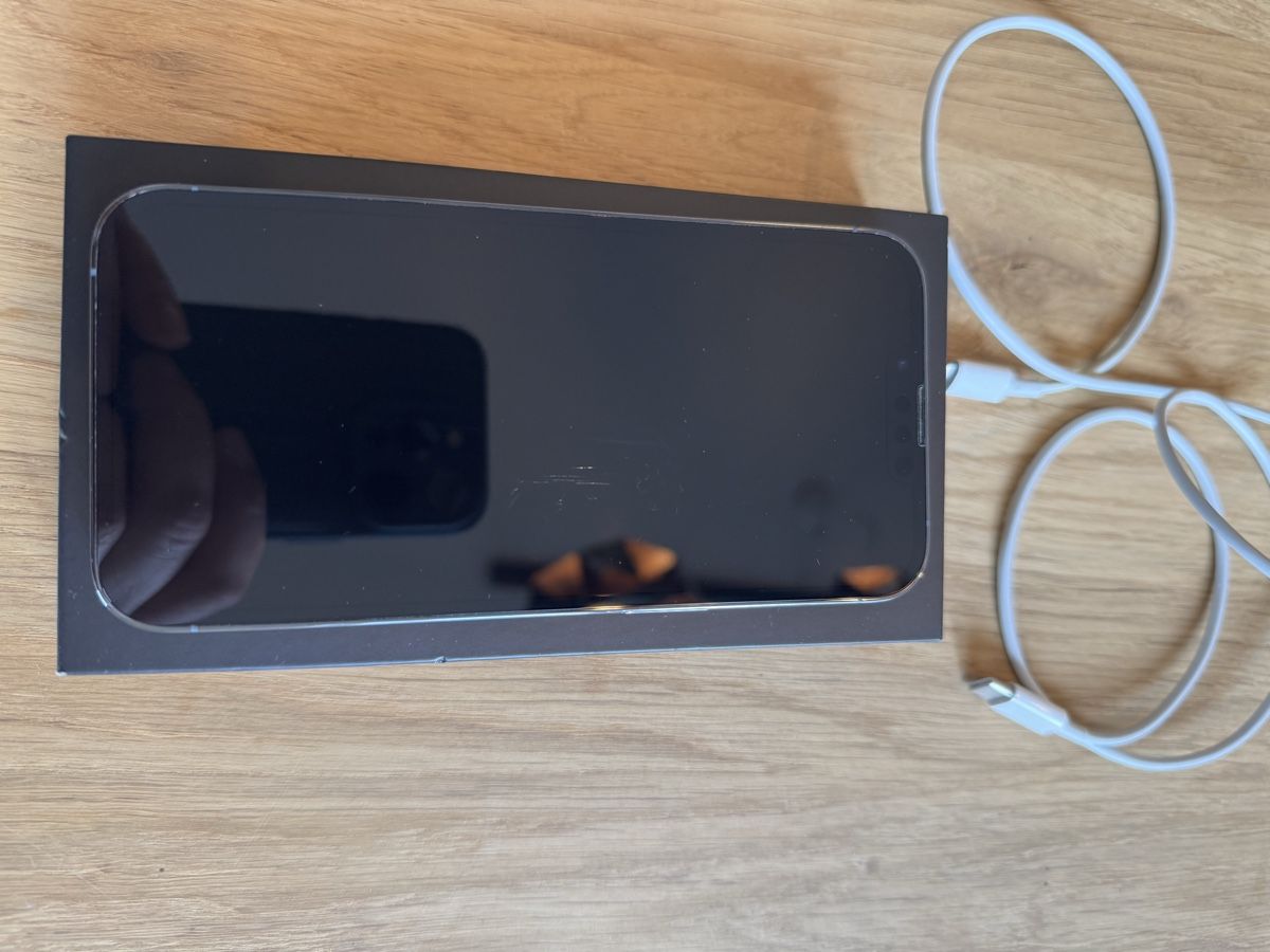 Apple Telefoni cellulari / Smartphones: iPhone 13 Pro 128GB Sierra Blue – Nuovo (secondo la descrizione) da Reinach BL venduto da uniquejules 6
