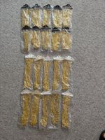 Posten Modeschmuck 120 goldfarbene Halsketten Metall