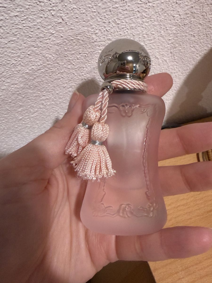 Profumi & Eau de Toilette: DELINA LA ROSÉE – Usato da Luzern venduto da Itsclaire 6