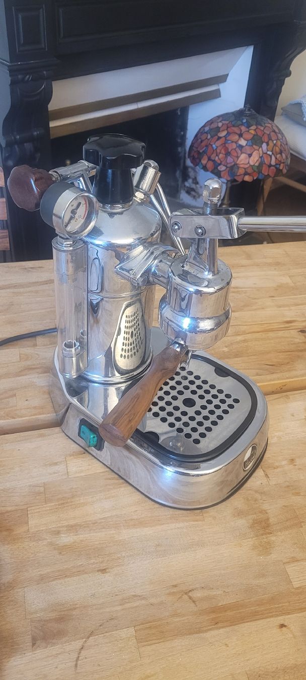 La Pavoni Macchine per caffè & Macchine per espresso: Pavoni Europiccola machine a cafe chromee – Usato da Genève venduto da uneautresaison