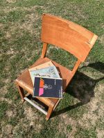 Chaise d'écolier vintage en bois