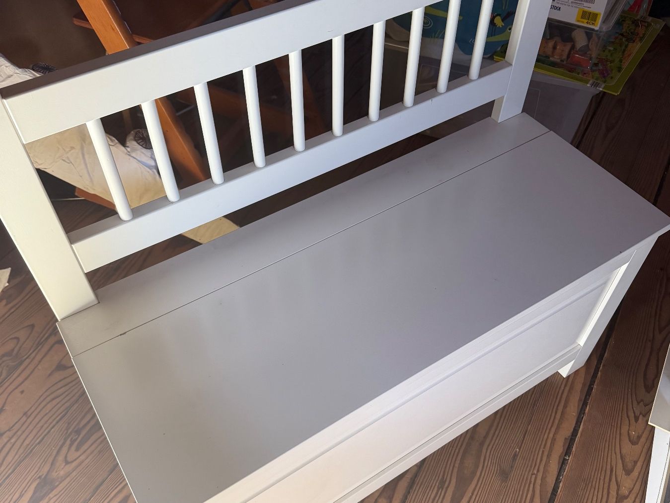 Ikea Panchine: Kindersitzbank mit Stauraum – Usato da Zürich venduto da A255949
