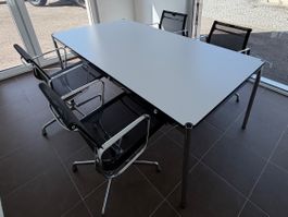 USM Haller , Bürotisch mit Stühlen 4 Stk.