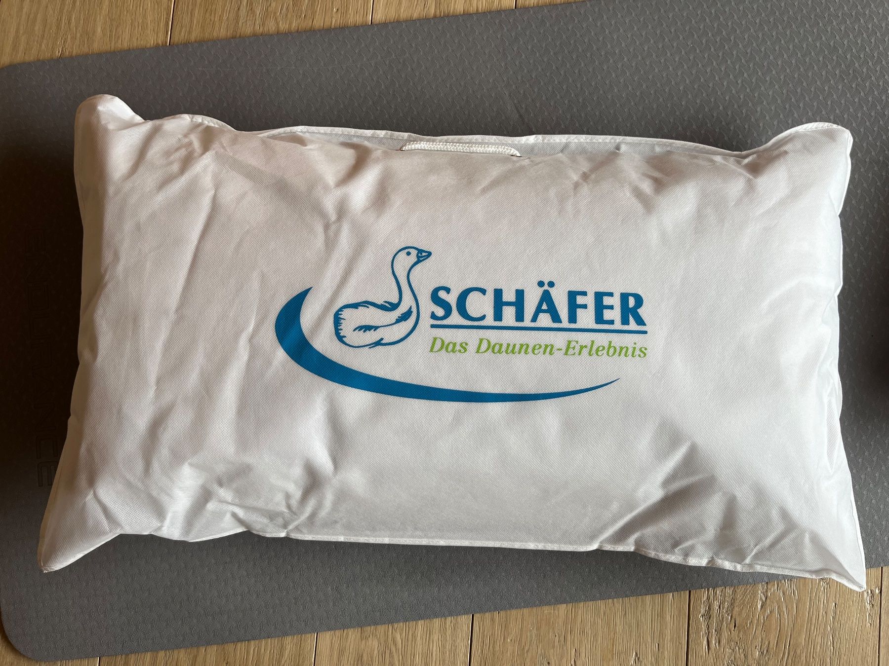 Kissen: Cuscini Schäfer vera piuma - 2 PEZZI – Neu und originalverpackt aus Pontresina von cli_g8qv