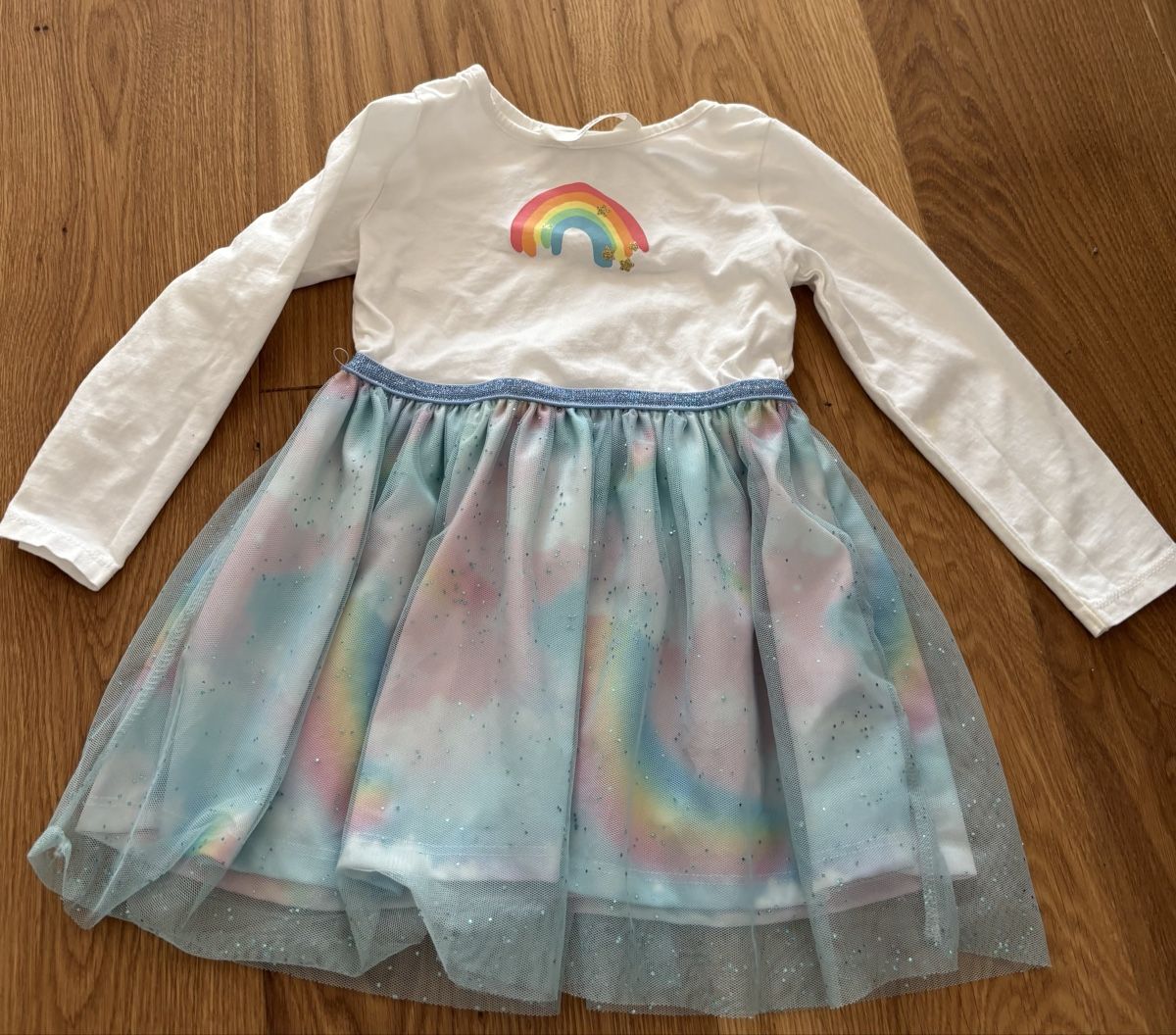 H&M Vestiti & Gonne: H&M Mädchen Kleid Regenbogen Gr. 92 mit Flecken! – Usato da Jegenstorf venduto da Annina0506