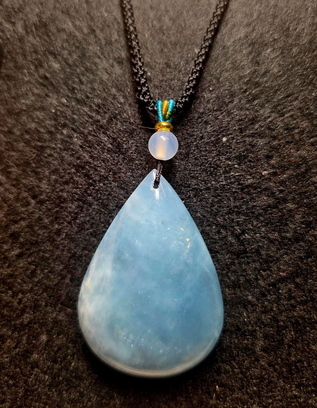 Minerali & Pietre curative: Aquamarin an Kordelkette – Nuovo e nell'imballaggio originale da Matzingen venduto da Shay_Crystalz