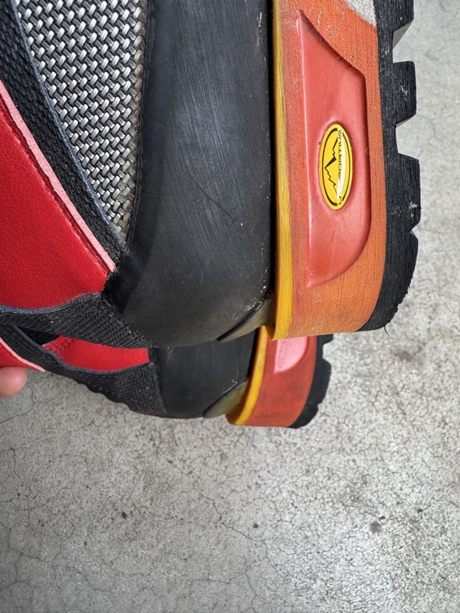 La Sportiva Scarpe da uomo: La Sportiva Trango S Evo GTX 45 – Nuovo (secondo la descrizione) da Biel/Bienne venduto da den_6lsr 2