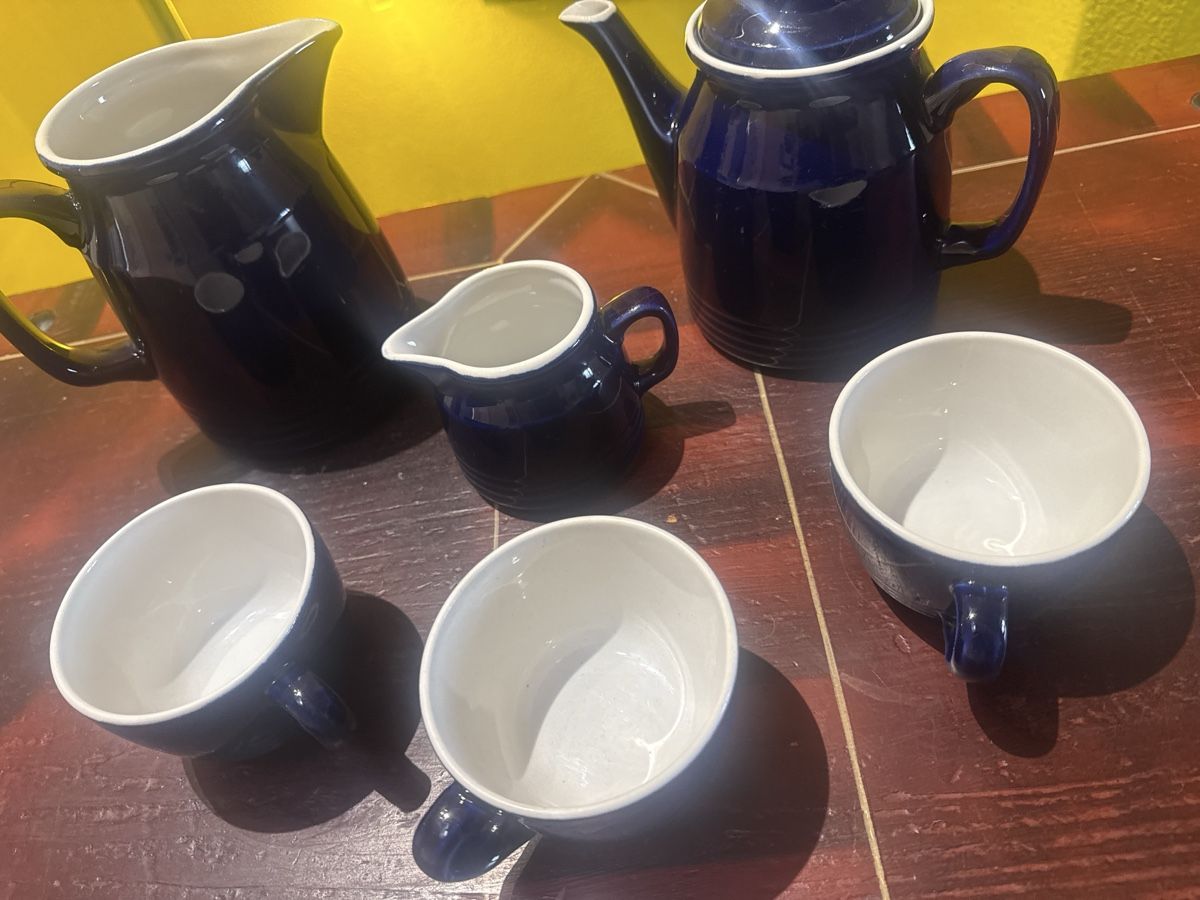 Services de table: Porzellan Set – D'occasion à Horriwil par Carrera68 5