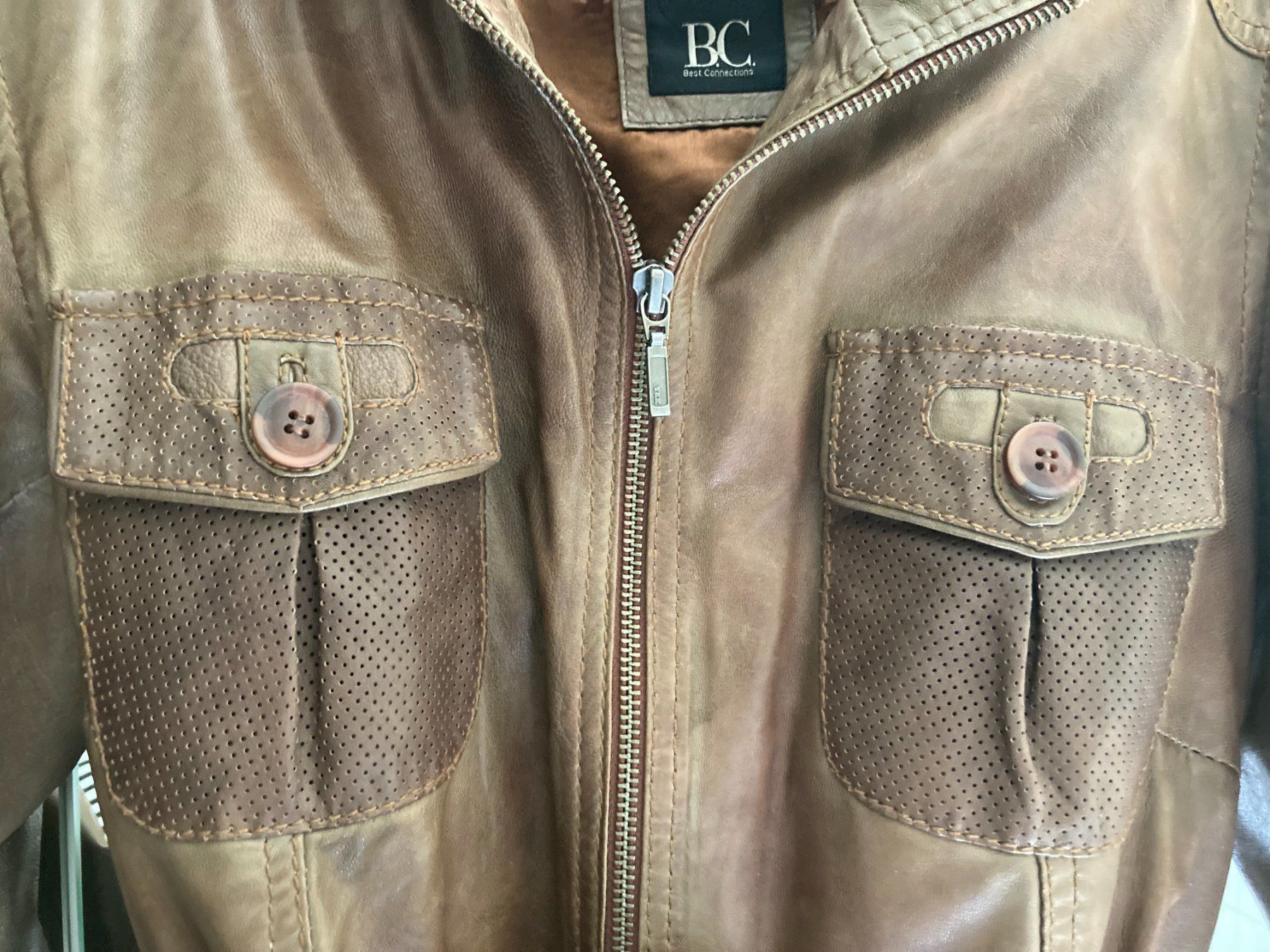 Giacche: Damen-Lederjacke Gr. 38, Rehbraun – Usato da Nebikon venduto da zesette 9